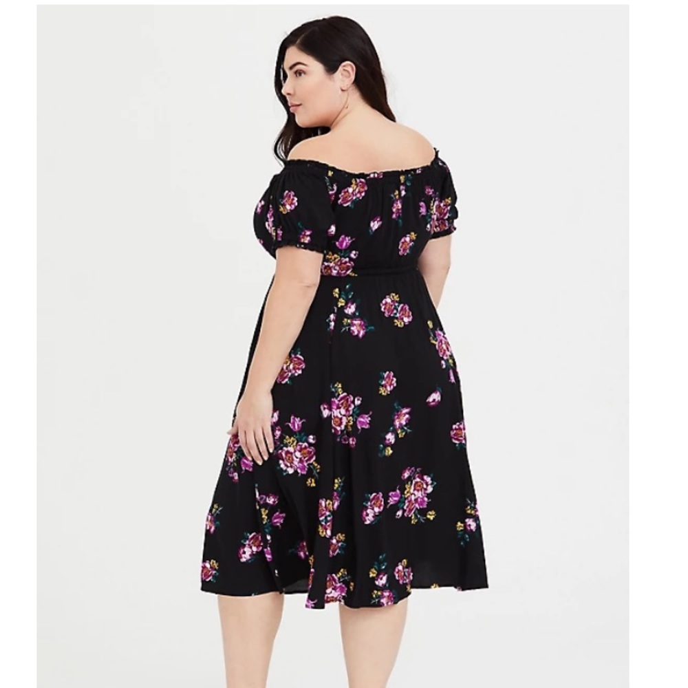 Dress - Picture 2 of 5